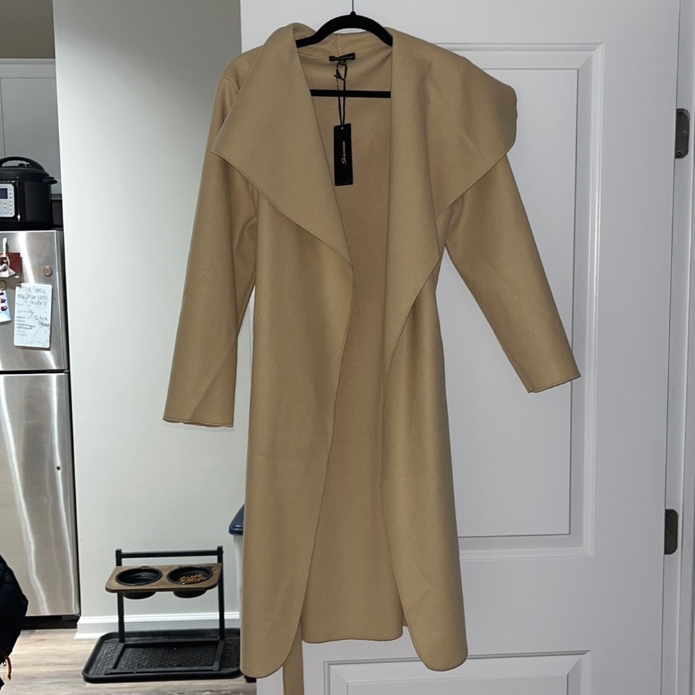 NWT: Shinestar Tan Trench Coat with Tie and Pockets